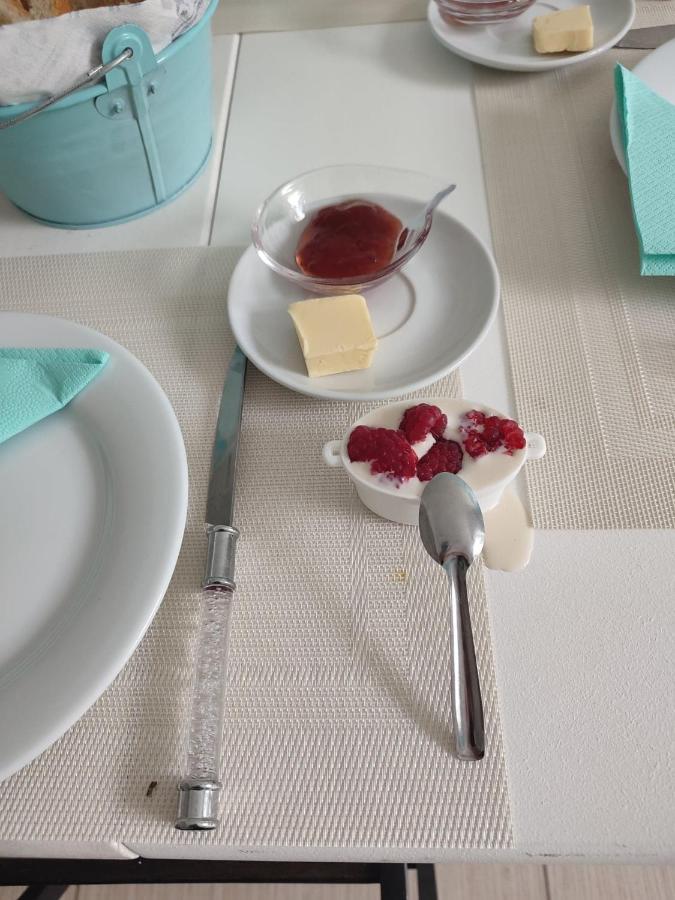 Bed and Breakfast La Turquoise Канны Экстерьер фото